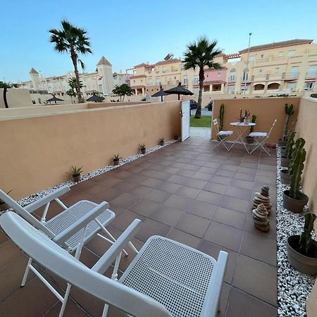 Los Lances Tarifa - Piscina Y Patio ภายนอก รูปภาพ